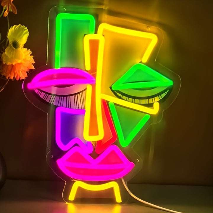Lumari Totem Geometric Light