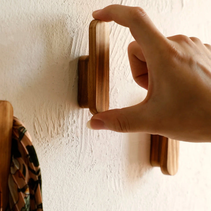 Minimalist Vintage Wooden Hangers