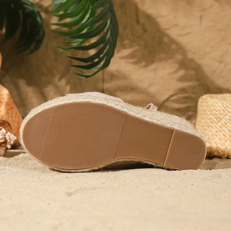 Casanova Knot Wedges