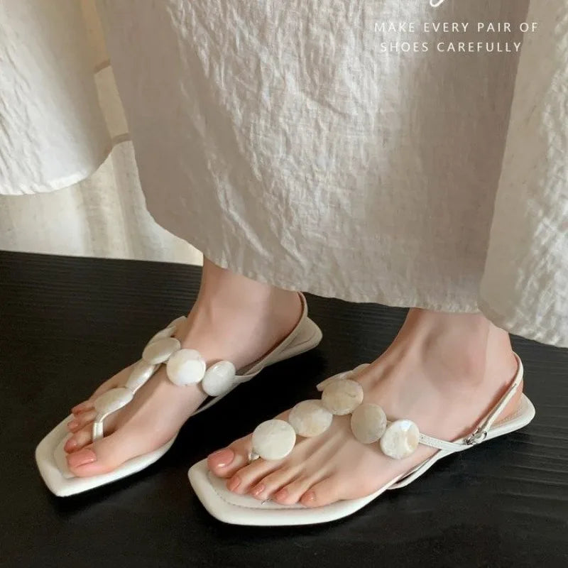 Korean Edition Simple Toe Sandals Women 2026 New Casual Flat Heel One Word Buckle Comfortable Sandals Summer