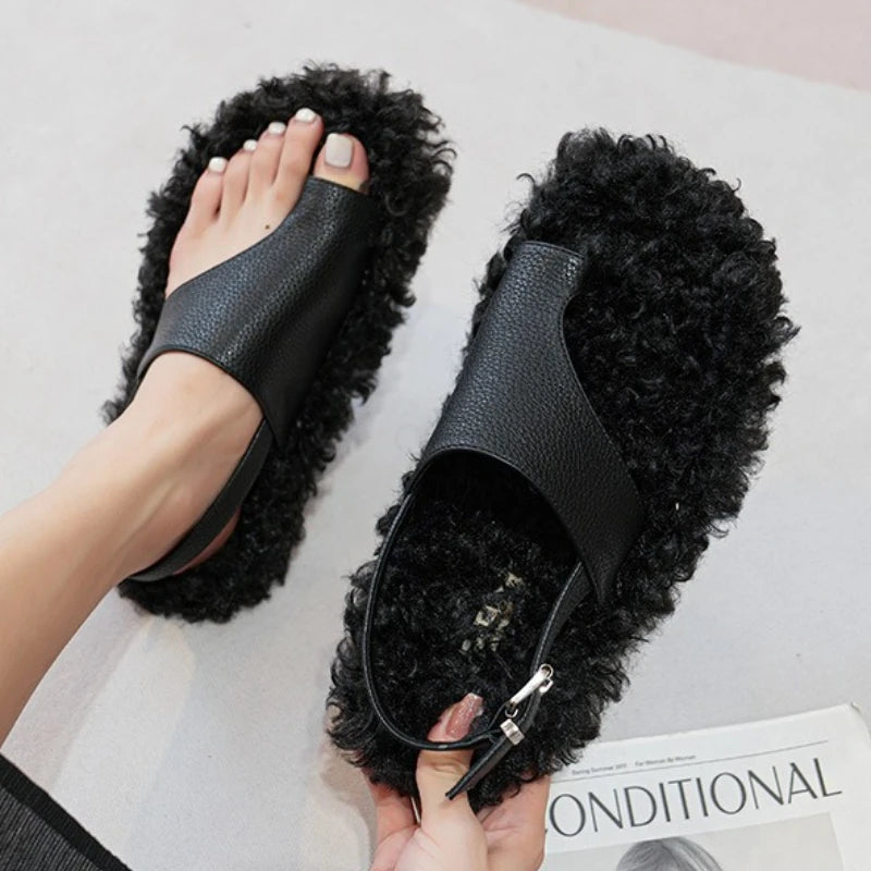Calvén Fluff Slippers