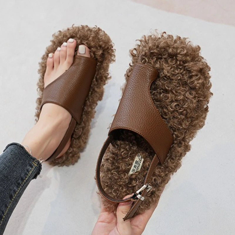 Calvén Fluff Slippers