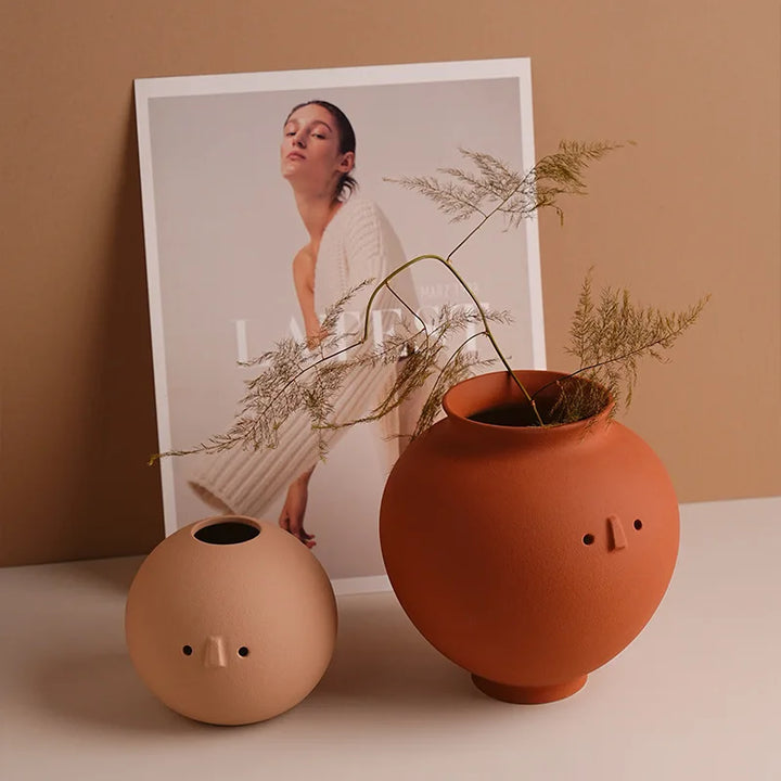 The Clark Sculpt Vases