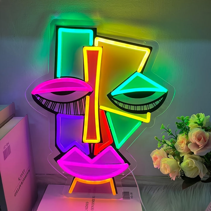 Lumari Totem Geometric Light